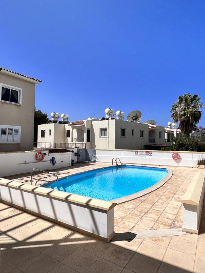 Sirena Kings Apartment Paphos Luaran gambar