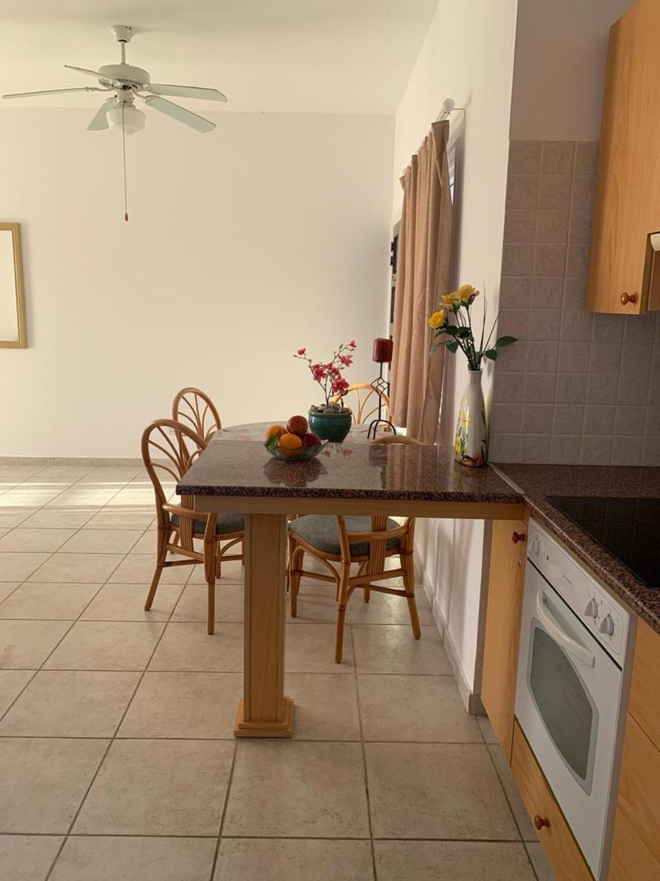 Sirena Kings Apartment Paphos Luaran gambar